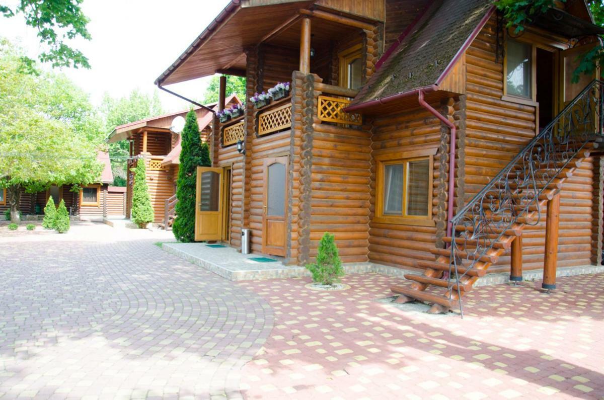 Мотель Катерина Berehove (Transcarpathia) Ngoại thất bức ảnh